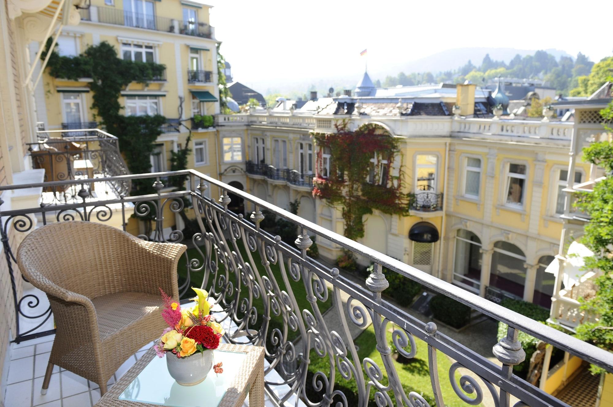 Heliopark Bad Hotel Zum Hirsch Baden-Baden Exterior photo